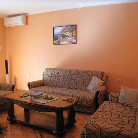 Apartment Stana Petrovac Екстер'єр фото