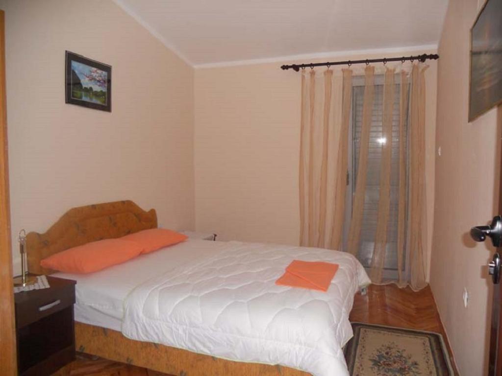 Apartment Stana Petrovac Екстер'єр фото